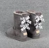 Uggit Boots Projektant mody kobiety zimowe buty śniegu Top klasyczny krótki kolano kolan Bow Bailey Fashion Bott