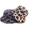 2020 Новый корейский зима Vintage Leopard Плюшевые Bucket Hat Женщины Девушки Теплый искусственного меха Bucket Cap Японский сладкий Симпатичные рыболова Hat