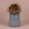 Hurtowa czapka nowe czapki zimowe dzianinowe czapki hip hop mężczyzn gorro maska ​​bonnetu kobiet czapki fur