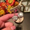 Pendientes de perlas elegantes con encaje de diamantes, aretes con clip de diseñador de lujo a la moda para mujer y niña, poste de plata S925