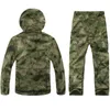 Зимняя тактическая косметика Softshell Camouflage набор мужской армейской веткой Водонепроницаемая одежда костюм армия Военная куртка флисовые пальто LJ201013