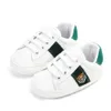 Scarpe da bambina morbide per scarpe da bambino Sneakers da bambina primaverili Scarpe da neonato bianche First Walker45pu