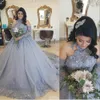 2022 Vintage Quinceanera Klänningar Bollklänning Halter Silver Grå Lace Pärlor Blommor Långärmad Plus Size Formell Party Prom Evening Gowns