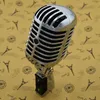 Professional Wired Vintage Classic Microphone Good Quality Dynamic Moving Coil Mike Deluxe Metal Vocal Old Style Ktv Mic Mike9399702