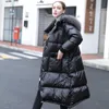 Venda quente Real Raccoon Natural Fur Winter Jacket Mulheres Long White Duck Down Jacket Outwear Hooded Loose Revestimento Querido