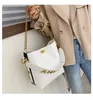 Bolso de cubo Bolsos de hombro de diseñador Bolso de mensajero de mujer Lozenge Lady Bolso cruzado de lujo Cadena de asa ensanchada Tres correas Bloqueo HBP