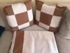 Письмо кашемировые одеяло и подушки наборы наборов вязание крючком мягкой шерстяной клетчатки диван подушки из трикотажных одеял