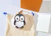 2021 Exklusive originelle Single Seiko-Version der kleinen Pinguinschlüsselkette mit flauschiger neuer Sommerschlüsselkette Original-Logo