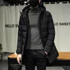 겨울 자켓 남자 긴 파카 후드 두꺼운 따뜻한 코트 남자 가을 outwear 패션 자켓 복어 재킷 솔리드 컬러 플러스 사이즈 4XL 201204