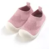 Kid Baby First Walkers Shoes Girls Boy Nasual Mesh Shoes Soft Bottom Bottom Most Relged Non Slip Spring LJ201214