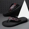 Luxus-Designer-Gummi-Slides-Sandalen mit floralem Brokat-Männer-Slipper, flache Unterseite, Flip-Flops für Herren, schwarz, braun, grau, gestreift, Strand-Slipper, Plateau-Sneaker, Größe 39–46