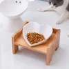 Kształt serca Miska pies pies kota żywność podajnikowa podwyższona danie ceramiczne drewniany stół Pet dostarcza Y200917