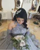 2022 Vintage Quinceanera Elbiseler Balo Halter Gümüş Gri Dantel Boncuk Çiçekler Uzun Kollu Artı Boyutu Örgün Parti Balo Abiye giyim