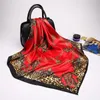 Scarves Fashion Leopard Print för kvinnor Red Silk Satin Hijab Scarf Kvinna 90 * 90cm Luxury Square Shawl Headband Scarfs Ladies