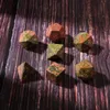 Natural Unakite Loose Gemstones Gravar masmorras e dragões Game-Number-Dice Personalizado Ponta Papel Jogo Jogo Poliedro Pedras Dados Dados Grupos Ornamento