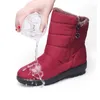 MVVJKE A nova botas de inverno à prova d'água não -lip mais algodão Velvet Women Shoes Warm Luz Big Size 41 42 Snow bootse1872 Y200115