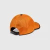 Herrmonterade baseballmössor orange modedesigner kvinna hattar casual par klassiska bokstäver lyxdesigners hattar