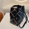 Borsa da donna in pelle stampata di alta qualità Borse a secchiello modello classico con coulisse Borsa da donna in stile retrò con coulisse