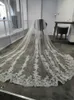 2021 Veli da sposa progettati Veli da sposa lunghezza cattedrale Lunghezza piena in pizzo Bordo tagliato Appliqued 3M Uno strato Accessori da sposa personalizzati