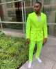 Fluorescerande grön mens kostym jacka byxa dubbelbröst skräddarsydd formella kostymer bröllop tuxedos affärsmän bär2699