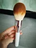 Lamer Velvety Big Powder Brush Grossista Setole sintetiche Viso Ciprie sciolte Finitura Pennelli per trucco Facciale Copertura completa Spazzare Cosmetici Strumenti per pennelli di bellezza