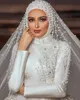 2021 Suknie ślubne Muzułmańskie Syrenki z odpinanym pociągiem Satynowe zroszony suknie ślubne Perły Hijab Custom Made Luksusowe szaty De Mariée