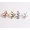 10pcs 3D Creative Hollow Leaf Saverle Buckle Свадебная отель салфетки для кольца для салфетки Кольцевой набор украшения T200524