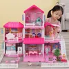 QWZ Baby DIY Doll House Girls Udawanie zabawek ręcznie robiony zamek Dollhouse Birthday Gifts Educational Toys Dolla dla dziewczyny lj201126