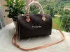 2022 New Women Messenger Travel Bag Classic Style Fashion Bags Counter Counter Facs Lady Totes Handbags 30cm with Key Lock