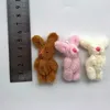 100 adet / grup 3.5 cm 4 cm Yumuşak Mini Ortak Tavşan Kolye Tavşan Anahtarlık Buket Oyuncak Bebek DIY Süsler Hediyeler 220217