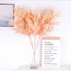 Eenvoudige simulatie bloem bruiloft modellering rijp decoratieve bloemen gras zachte decoratie met gele caryopsis mist kransen