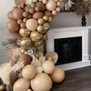 147 sztuk Kawa Kawa Khaki Brown Kolor Balony Garland Arch Kit Latex Globs Baby Shower Materiały Urodzinowe Wesele Dekory 211216