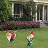 1ps Volta barbuta Willy The Naughty Peeing Gnome Resin Playful Christmas Gnomes Merry Natale Decor Garden Flashing Gnome per Lawn 202657