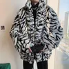 Mężczyźni Faux Fur Płaszcz Zimowe puszyste puszyste długie rękawy ciepłe kurtki Lopard Print Owezyjsza luksusowa kurtka Fur Fur Elegancka męska