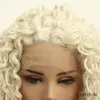 Blonde kleur synthetische simulatine menselijk haar kant voorpruiken afro kinky krullende hightemperatuurvezel Perruques de Cheveux Humains 19511-60