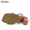 Eilyken Mode Design Metall Kette Dekoration PVC Transparent Offene spitze Damen Sandalen Knöchel Schnalle Quadratische Absätze Frauen Kleid Schuh 0928