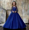 Royal Blue Long Sleeves Spitze Blume Mädchen Kleider für Hochzeit Perlen Appliques Sweep Zug Satin Erste Kommunion Kleider Taufe Pageant Kleider