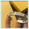 Créateurs de mode Bracelet pour hommes femmes cadeaux de fête décontractés femmes de luxe Designer amour bracelets en or bracelets pour hommes mariage Jewe208U