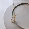 Silvologi 925 Sterling Silver Shell Maria Halsband Guld Rund Kreativ Figur Hänge Halsband För Kvinnor 2019 Silver 925 Smycken Q0531