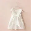 Mädchen weißes Kleid 2022 Sommer Neue ärmellose V Backless Mode Bug Kleid Bankett Partei Baby Kinder Kleider