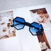 Nuovi bambini poligonali PC occhiali da sole con montatura per bambini UV400 Street Photo parasole per esterni occhiali da sole ragazzi ragazze occhiali adumbrali C6741