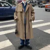 Estilo coreano Trench Moda Masculina Cor Sólida Casual Casaco Longo Homens Overcoat Solto Outono Oversize Windbreaker Jaqueta Mens M-5XL1