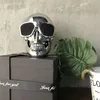 L'altoparlante Bluetooth Skull del 2020 supporta la funzione di chiamata vocale multi-connessione. Il 400AH può connettersi con il magnete interno da 57 mm