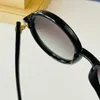 Letnie męskie Okulary dla kobiet Styl 1067 Czarny Klasyczny Anti-ultrafioletowy Retro Talerz Owalny Pełna Rama Moda Podróży Wakacje Zakupy Okulary Losowe pudełko