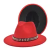 Señoras Color de doble cara que coincide con Fedoras Hat Fashion Rivet Decoración Mujeres Fieltro Cap Estilo británico Vintage Hombres Jazz Caps