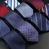 Klassisk Silk Män Plaid Neck Slipsar 8cm Striped Tie För Män Formell Wear Business Suit Wedding Party Gravatas Man Presentbeskrivning Y1229