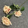 Künstliche Samtrose mit langem Stiel (3 Köpfe/Stück), 63,9 cm Länge, Simulation von Curling-Rosen, Hochzeit, Zuhause, dekorative künstliche Blumen