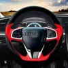 Per Honda CR-V 2017-2019 Coprivolante per auto Pelle scamosciata nera Design antiscivolo personalizzato in pelle rossa Adatto per accessori auto per tutte le stagioni