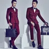 Elegant Burgundy Wedding Tuxedos Groom Formal Wear Double Breasted Buttons Bussiness Man Suits Dinner Gowns Prom Party Blazer Silm Fit Mens Suit 2022