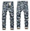 Jeans masculinos 2021 homens camuflagem streetwear magro estiramento exército verde impressão calças jeans plus size 38-44336w